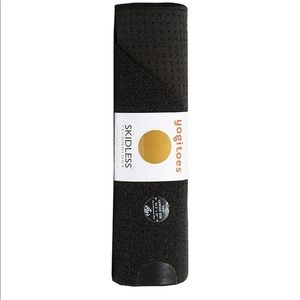 New with tags NWT Manduka Yogitoes onyx